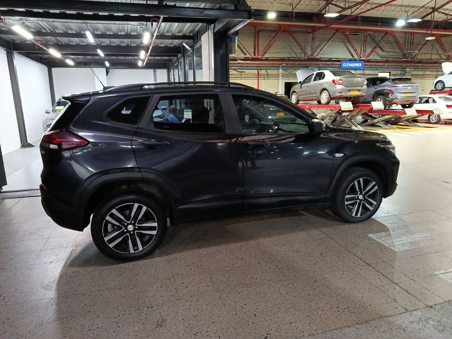 CHEVROLET TRACKER 2025