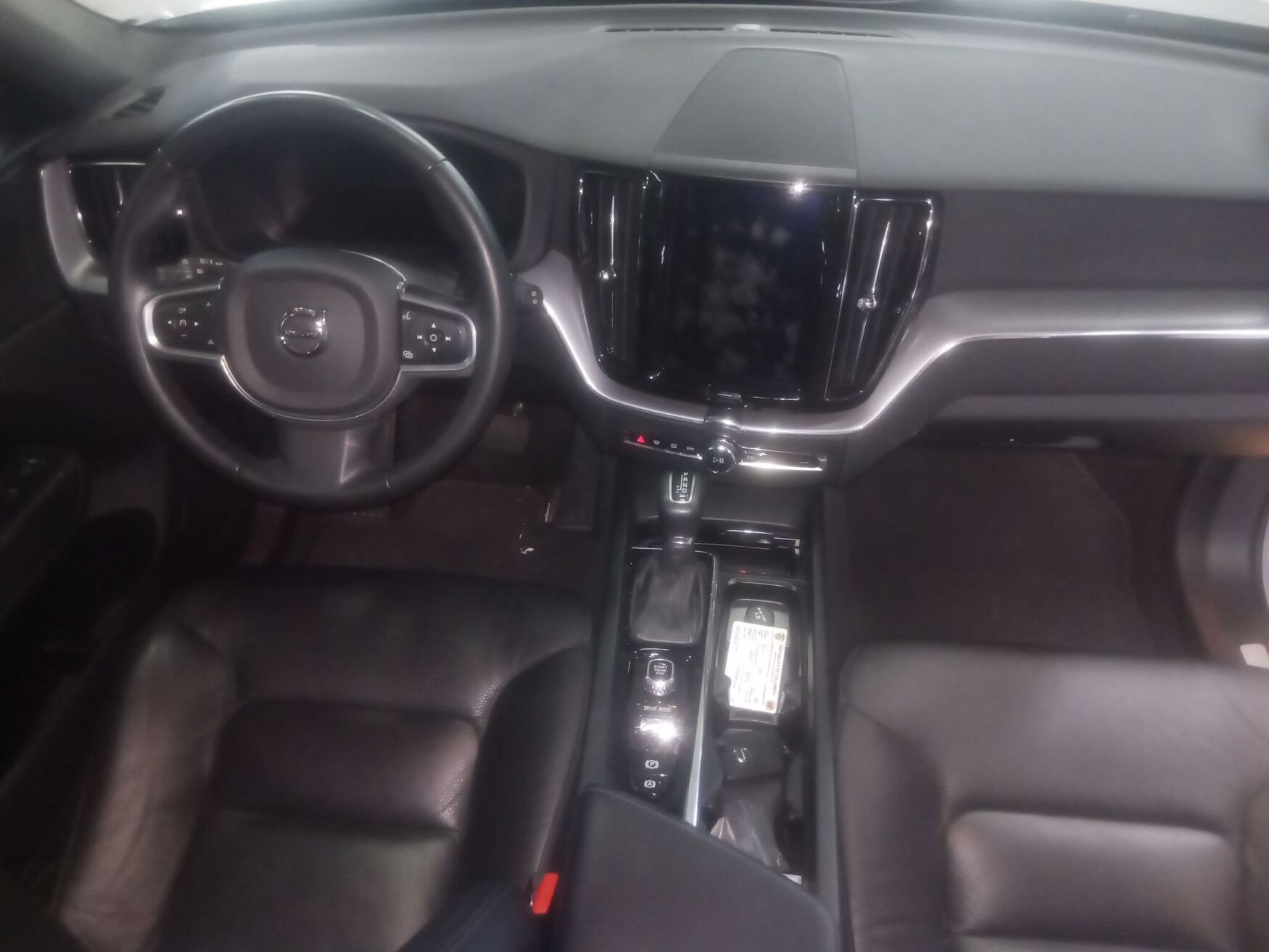 VOLVO XC60 2020