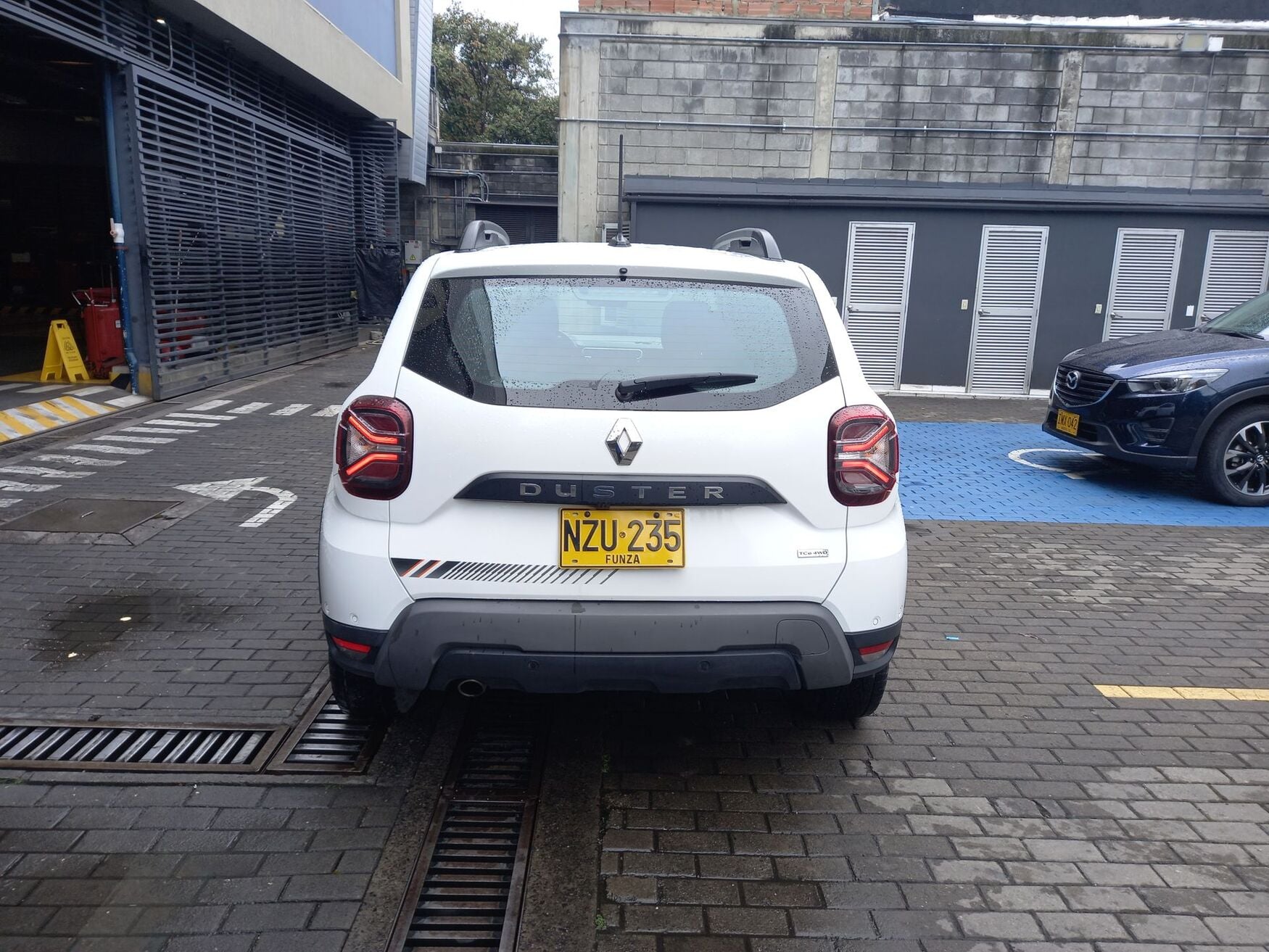 RENAULT DUSTER 2025