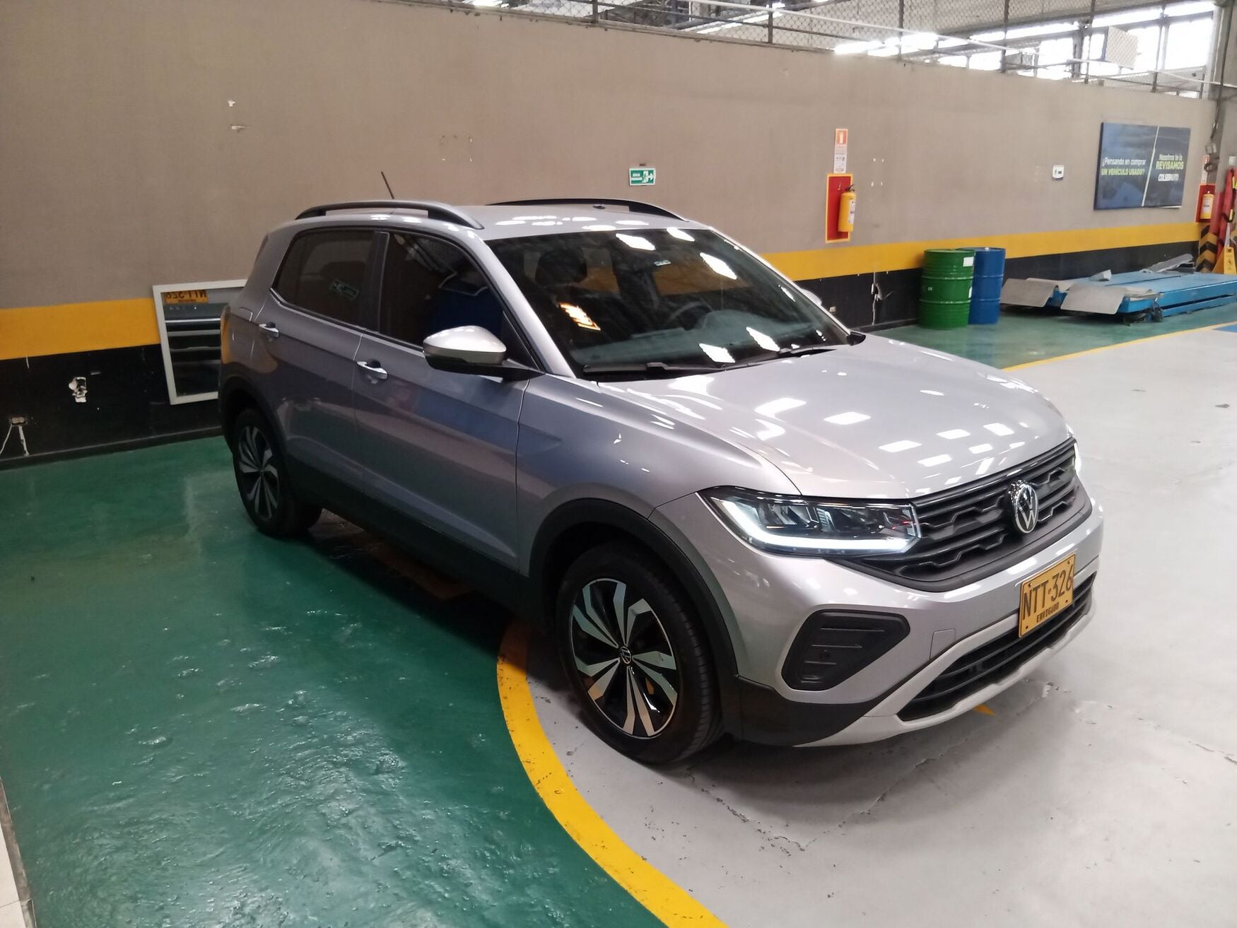 VOLKSWAGEN T-CROSS 2025