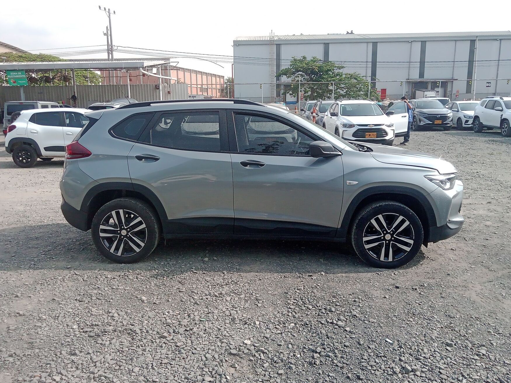 CHEVROLET TRACKER 2025