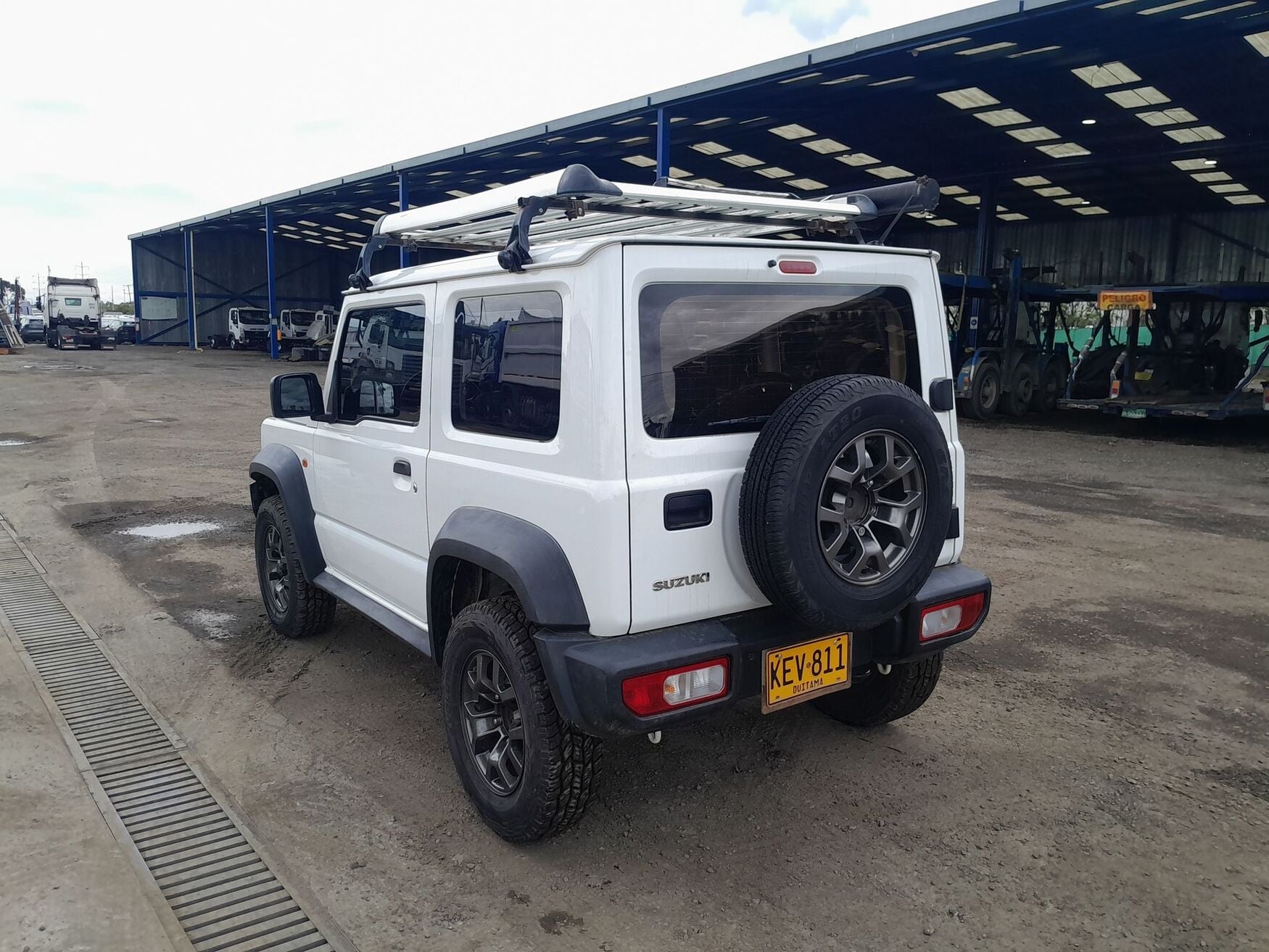 SUZUKI JIMNY 2021