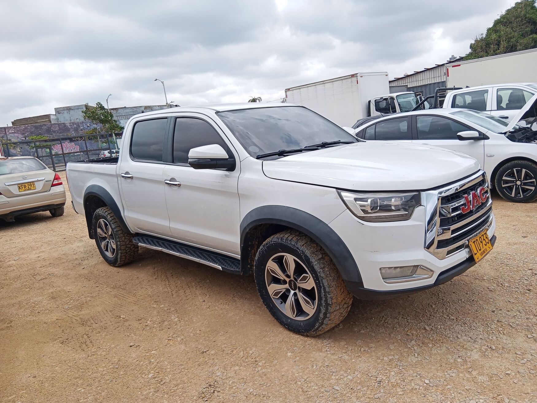 JAC JT8 2024