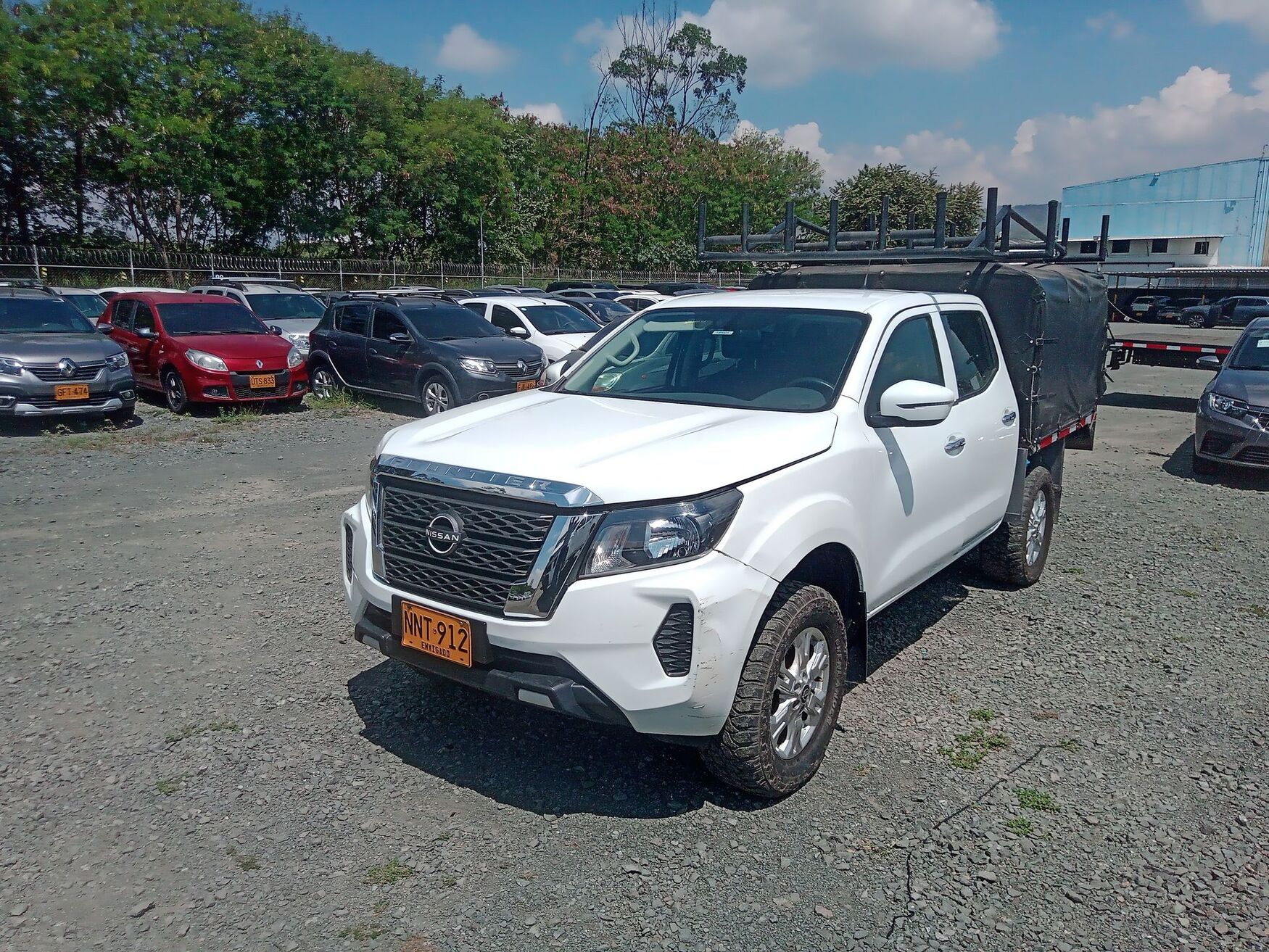 NISSAN FRONTIER 2024