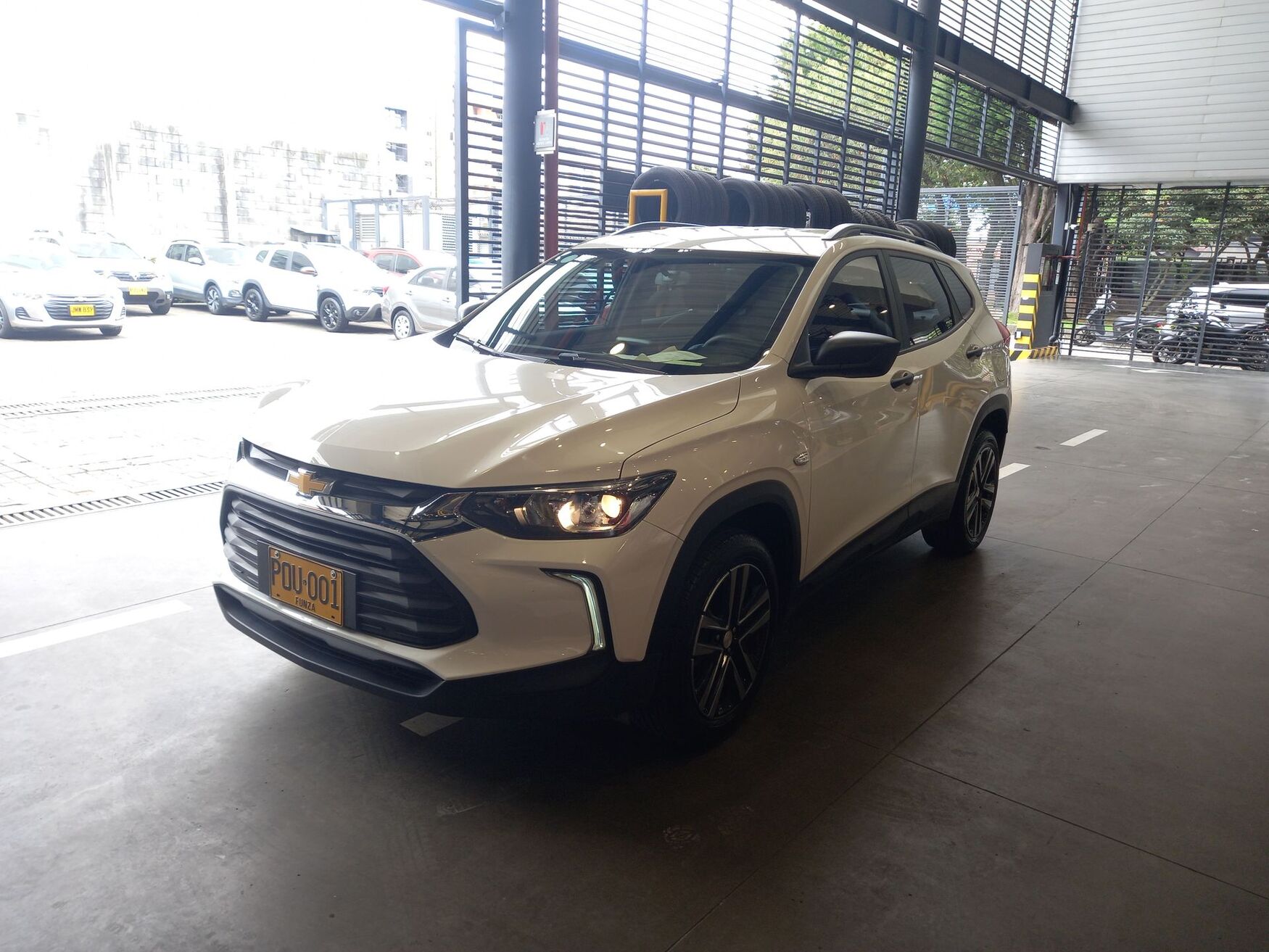 CHEVROLET TRACKER 2025