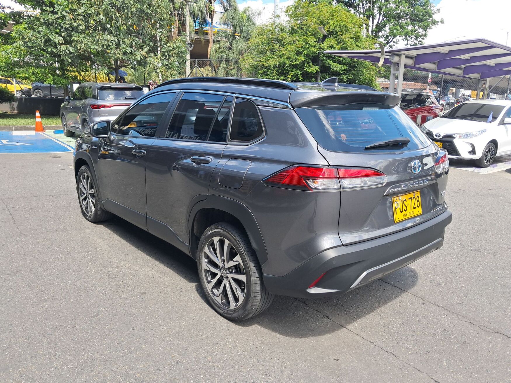 TOYOTA COROLLA CROSS 2026