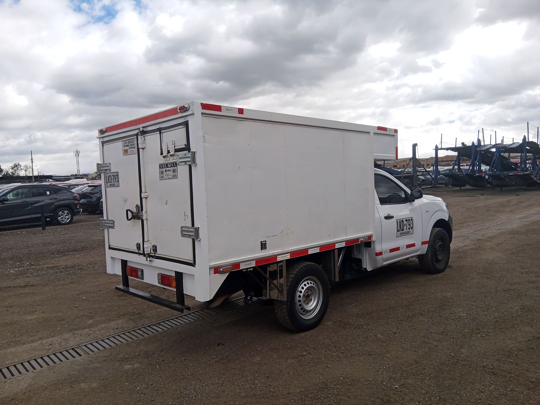 NISSAN FRONTIER 2024