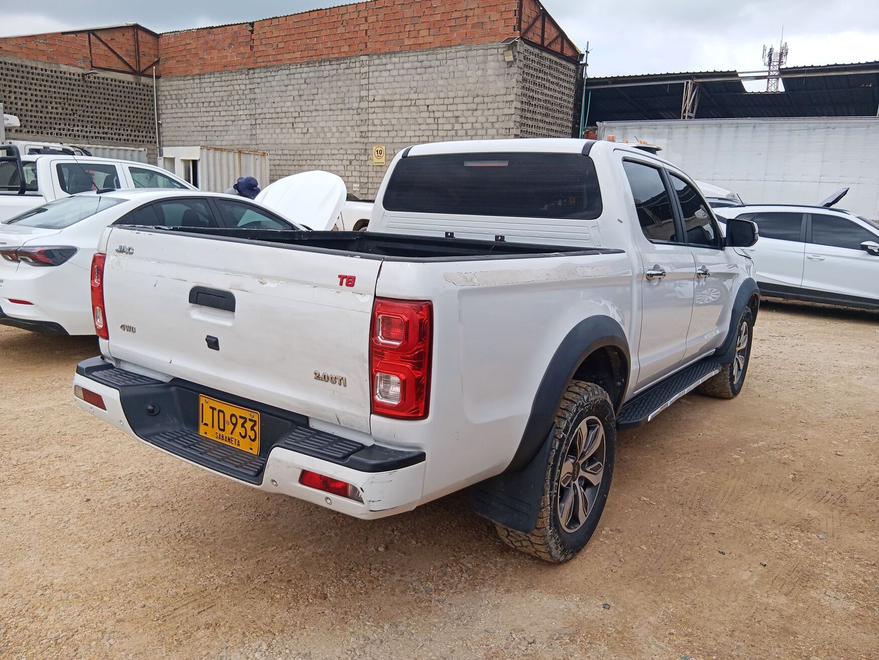 JAC JT8 2024