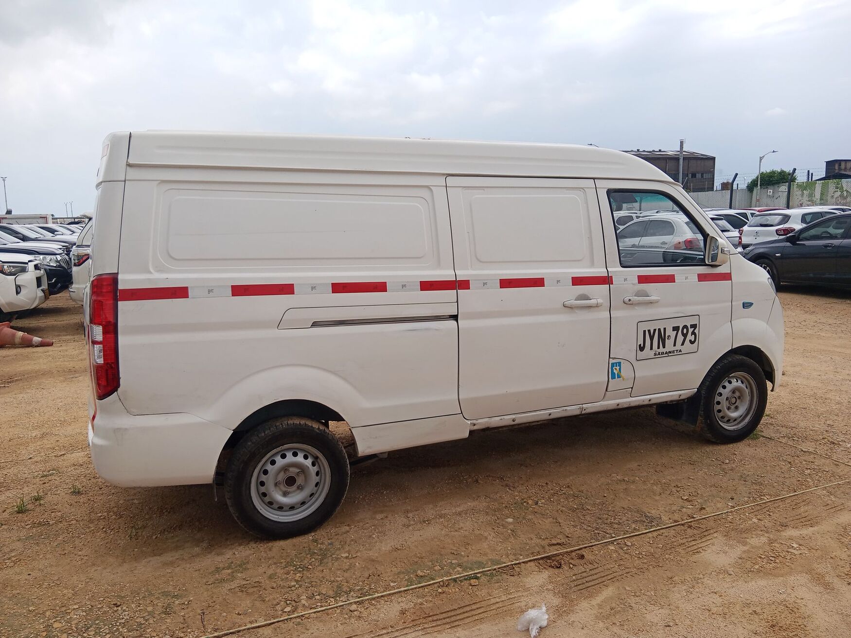 DONGFENG E-CARGO 1T 2021