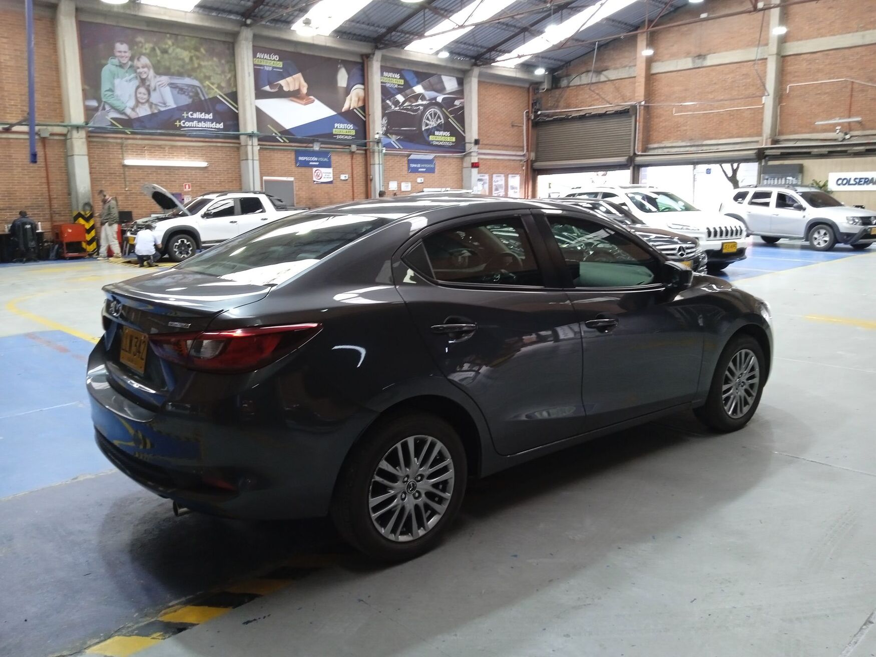 MAZDA 2 2023