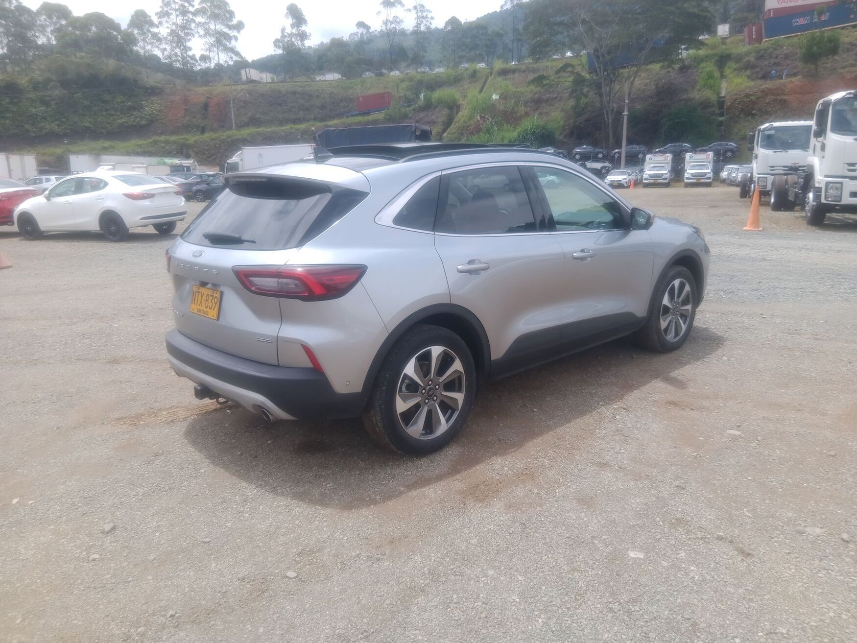 FORD ESCAPE 2024