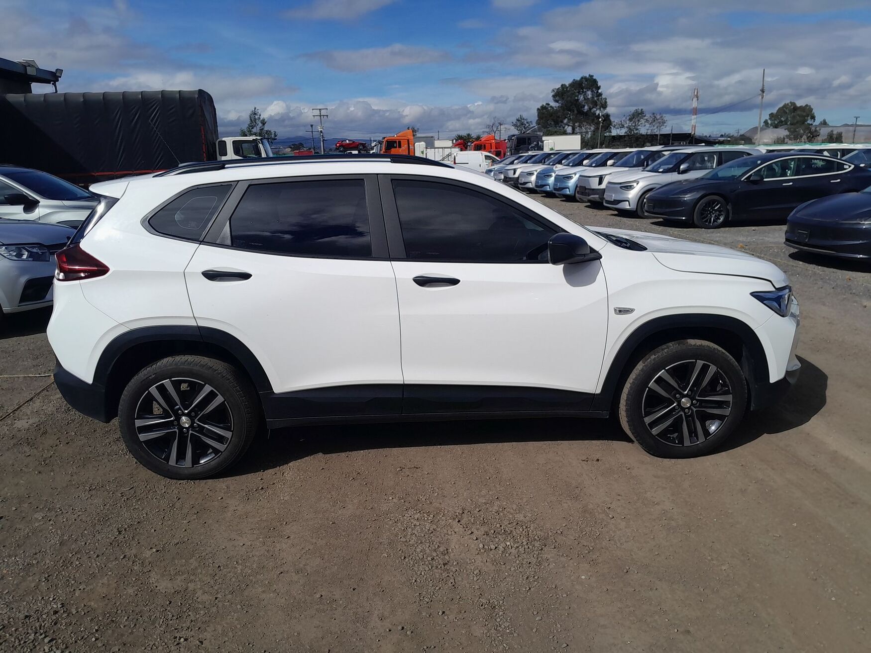 CHEVROLET TRACKER 2025