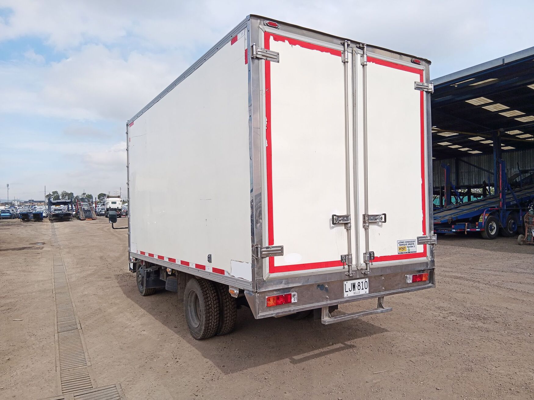 CHEVROLET NKR MWB 2022