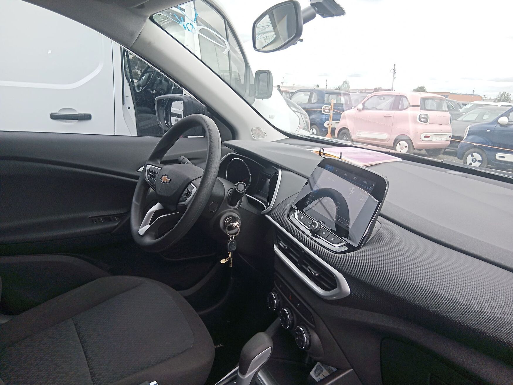 CHEVROLET TRACKER 2025