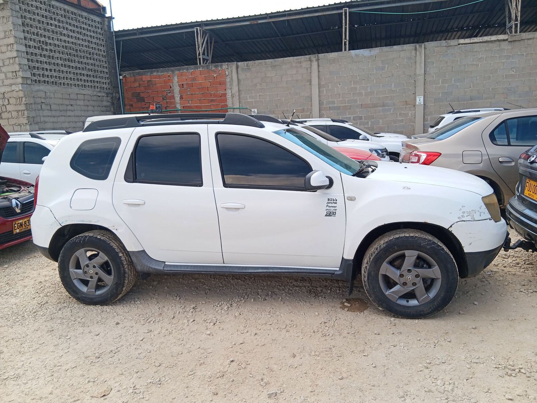 RENAULT DUSTER 2015