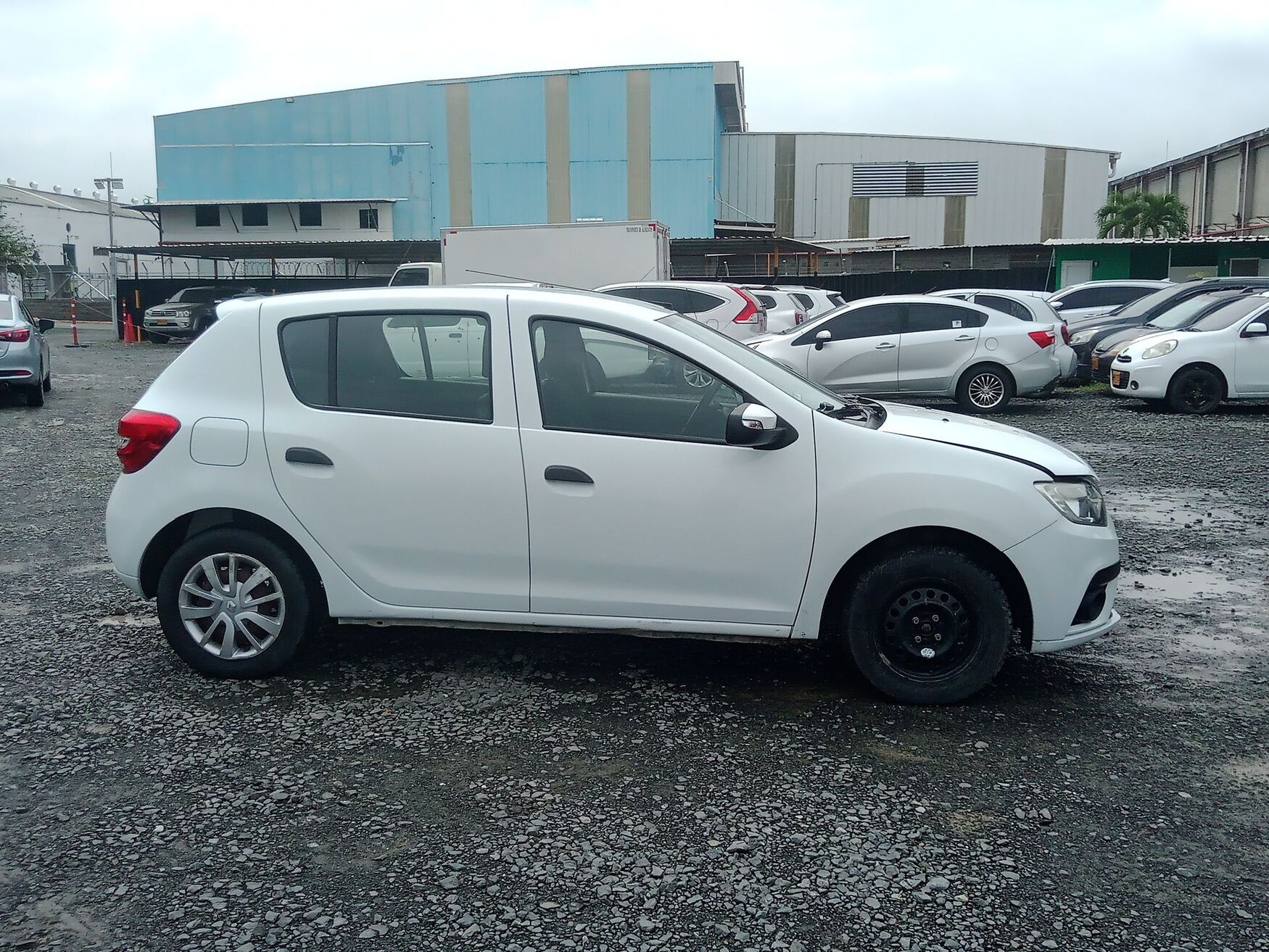RENAULT SANDERO 2021
