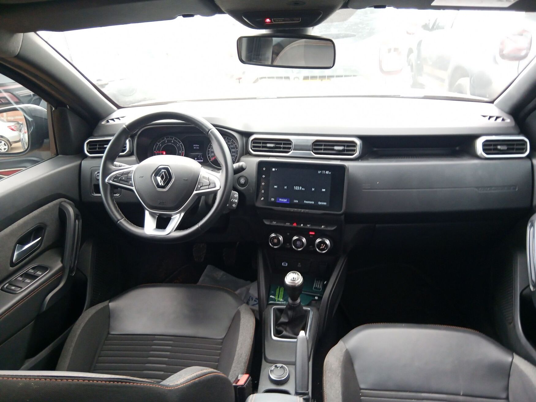 RENAULT DUSTER 2026
