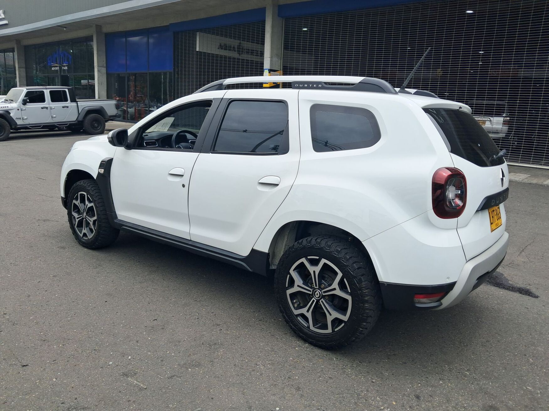 RENAULT DUSTER 2023