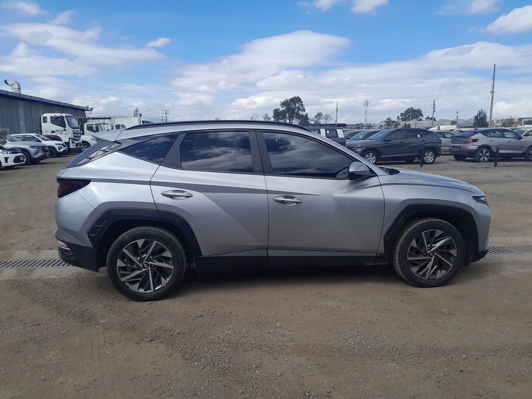 HYUNDAI TUCSON 2024