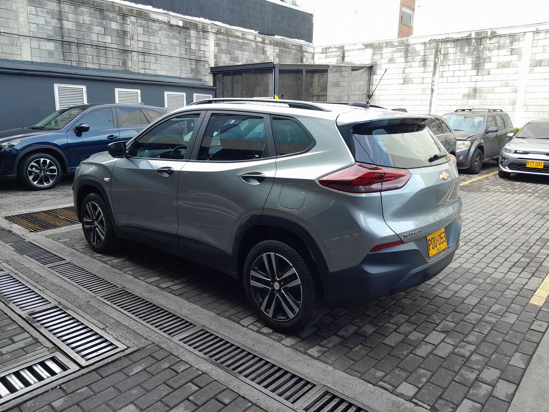 CHEVROLET TRACKER 2025