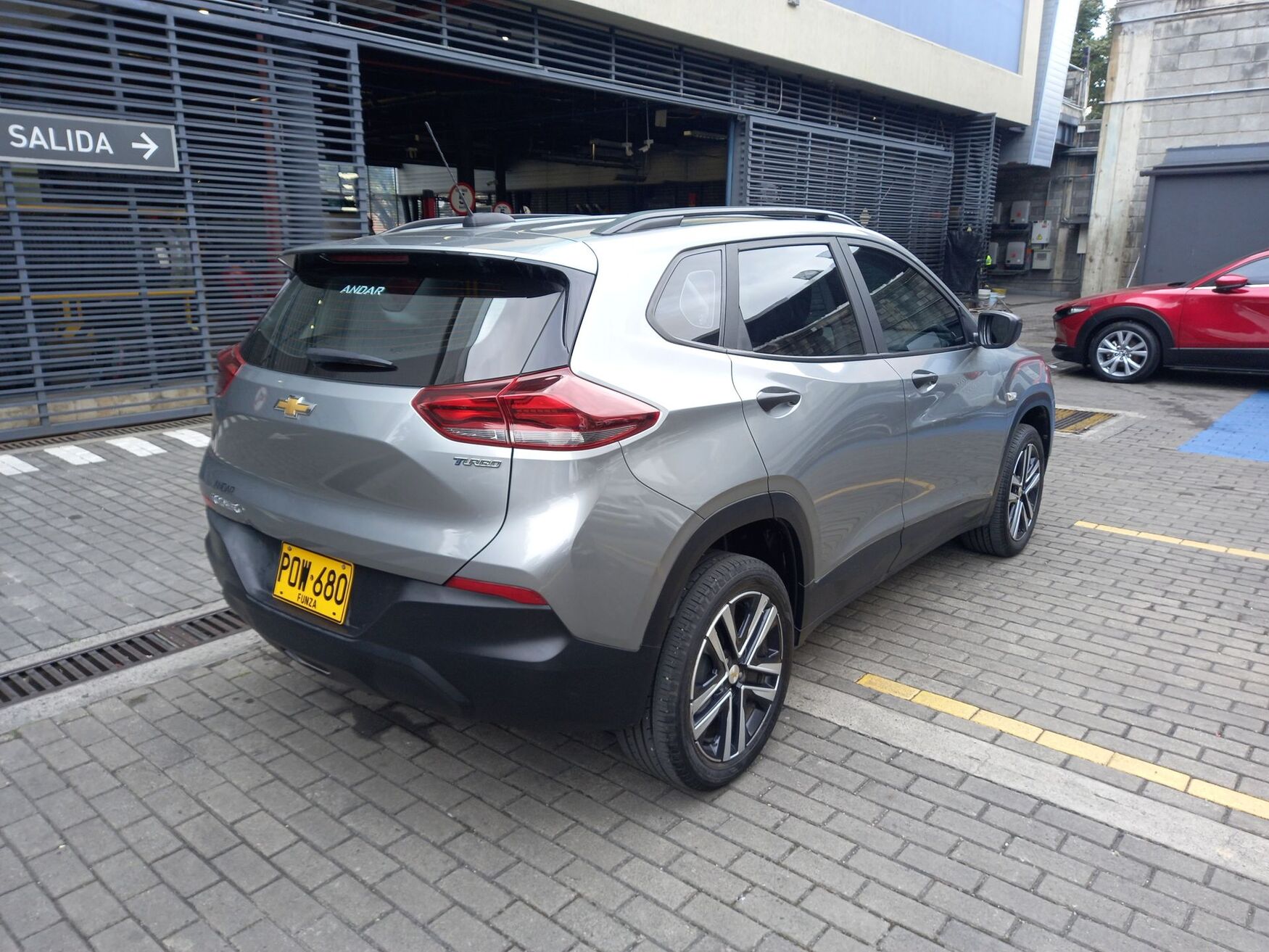 CHEVROLET TRACKER 2025