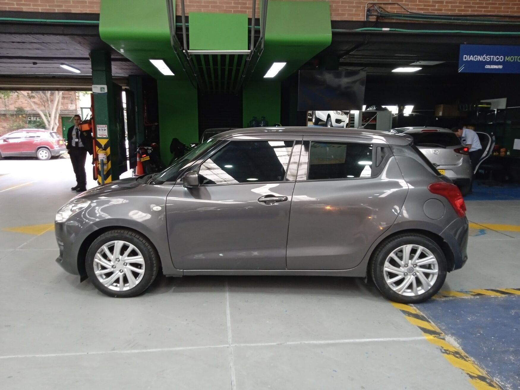SUZUKI SWIFT 2022