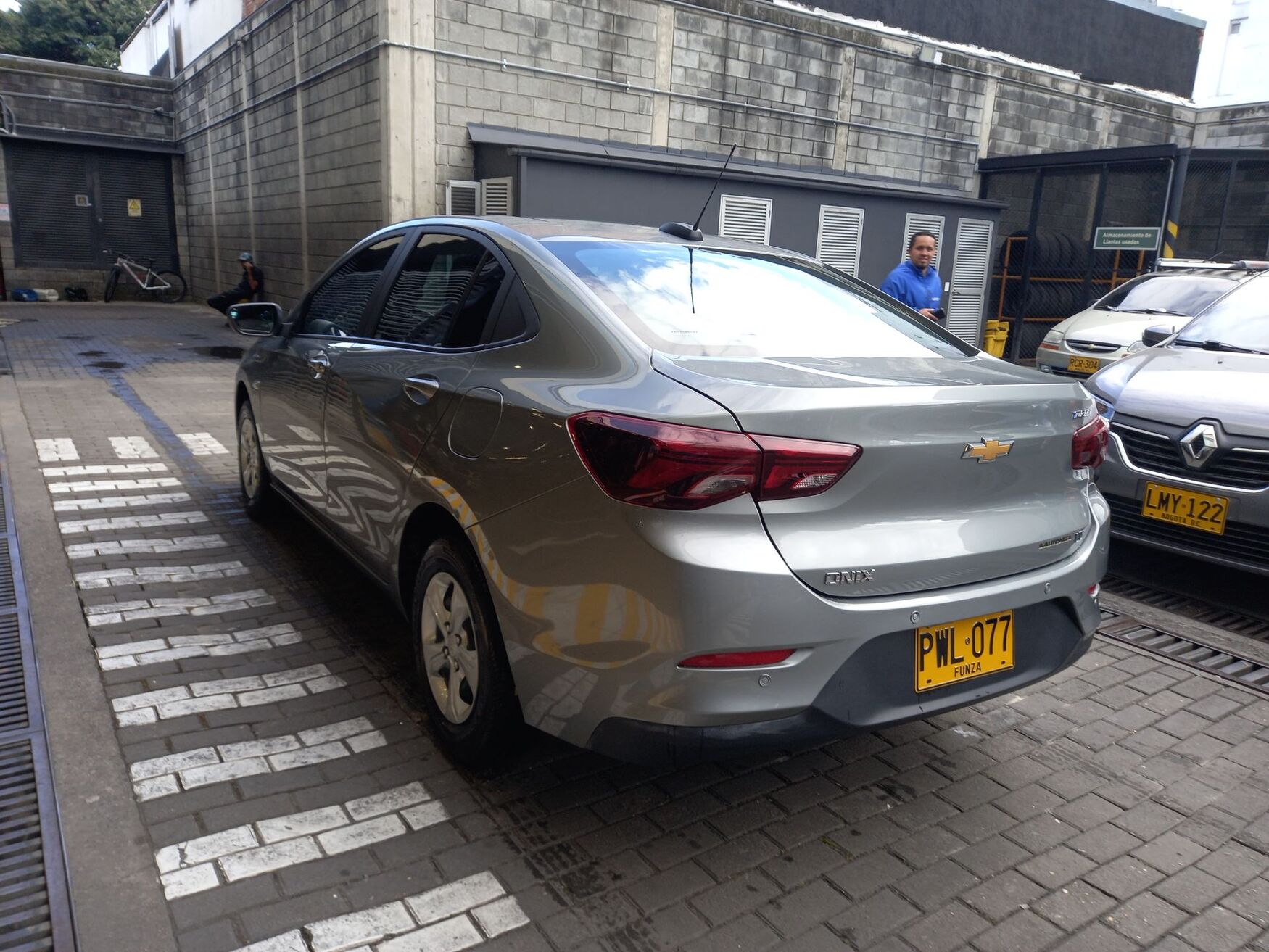 CHEVROLET ONIX 2025