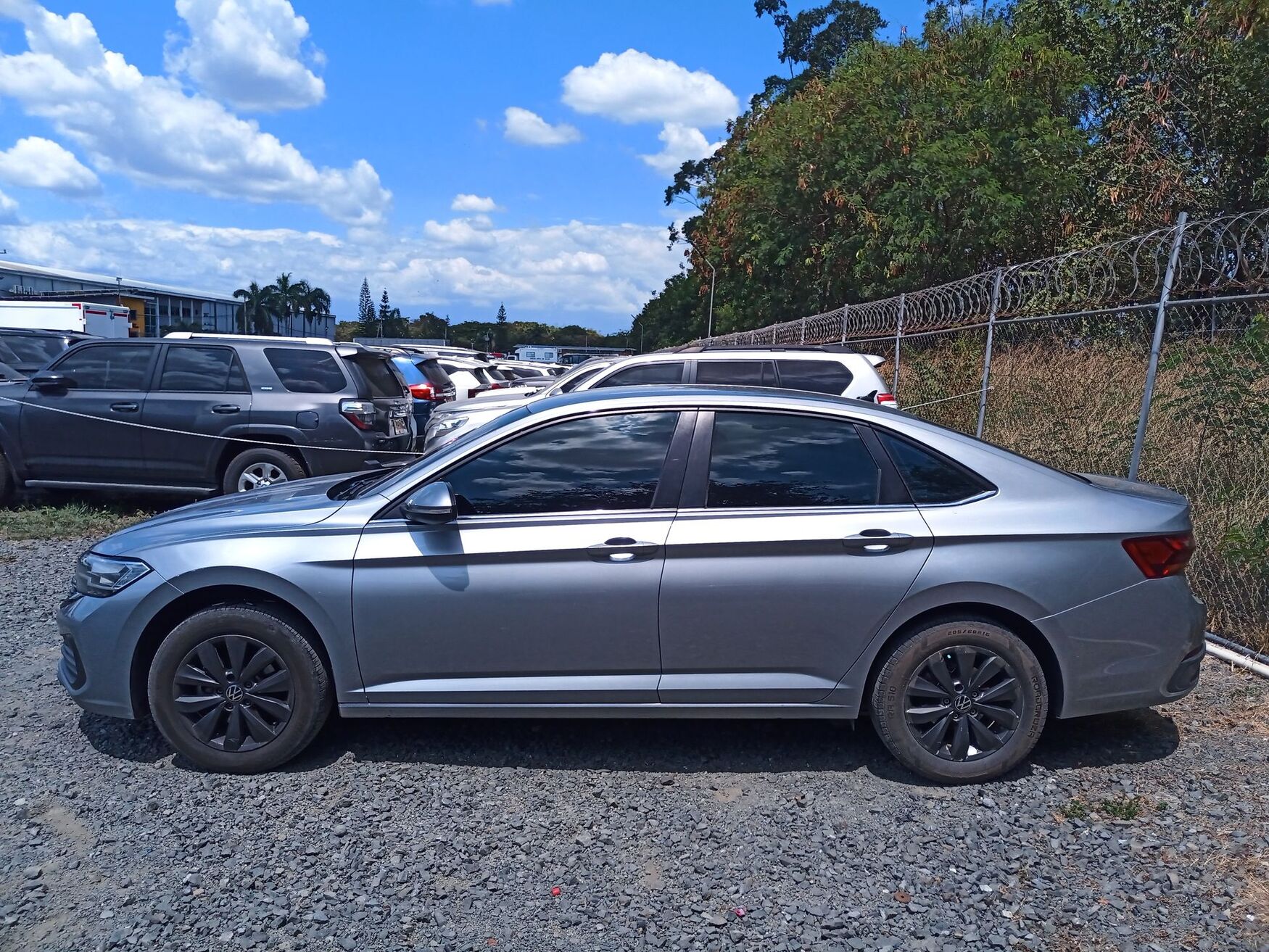 VOLKSWAGEN JETTA 2023