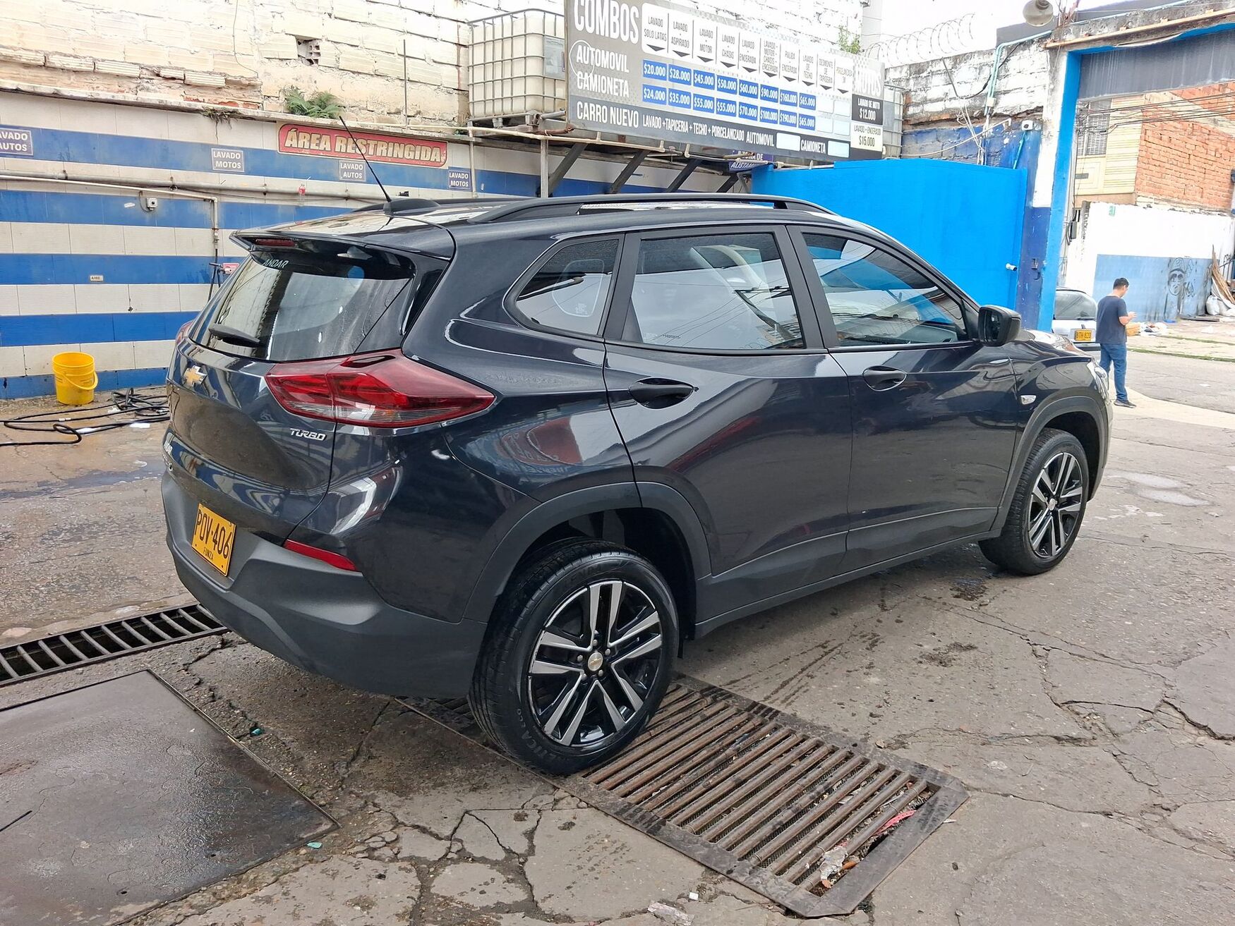 CHEVROLET TRACKER 2025