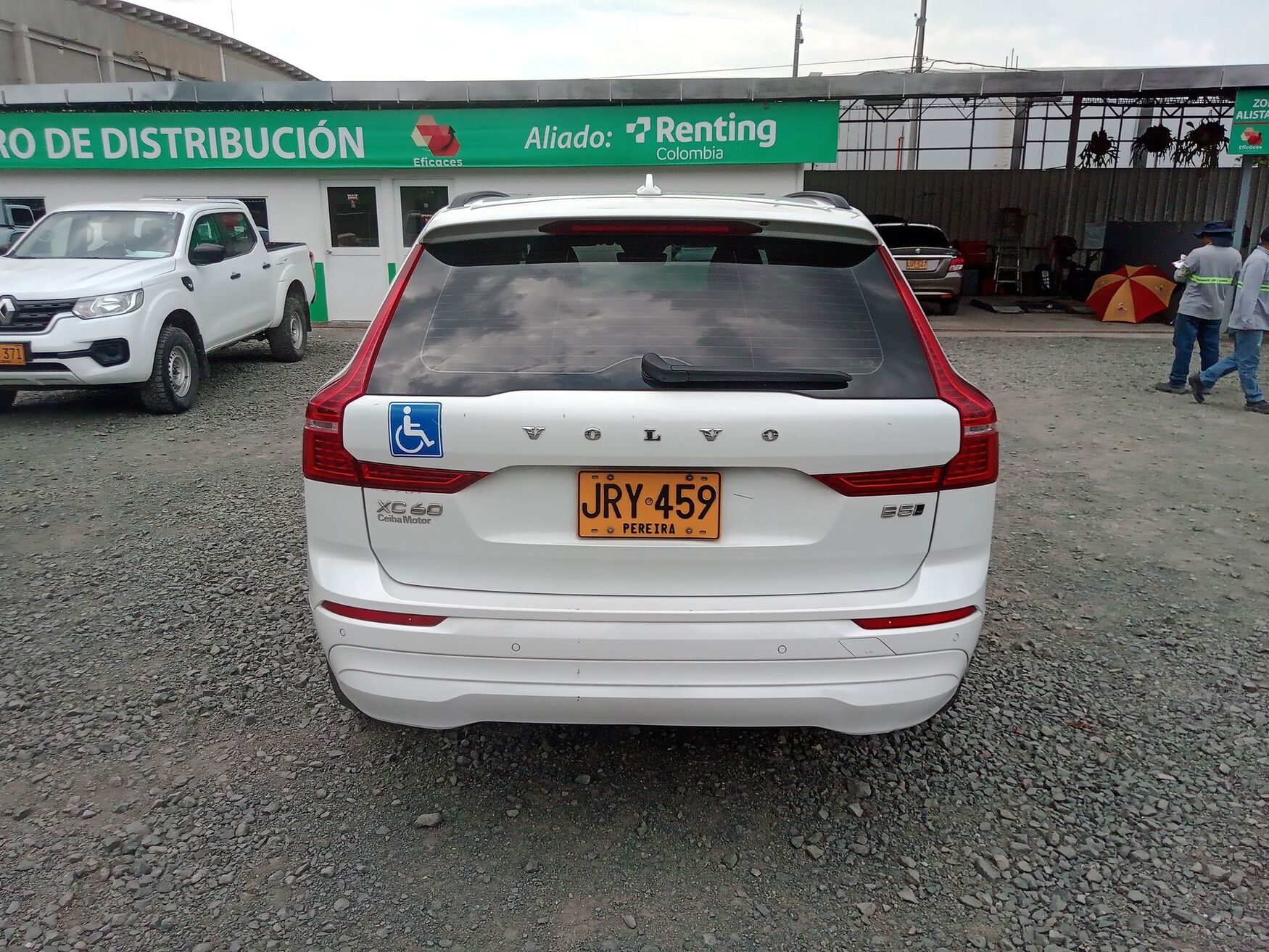 VOLVO XC60 2022