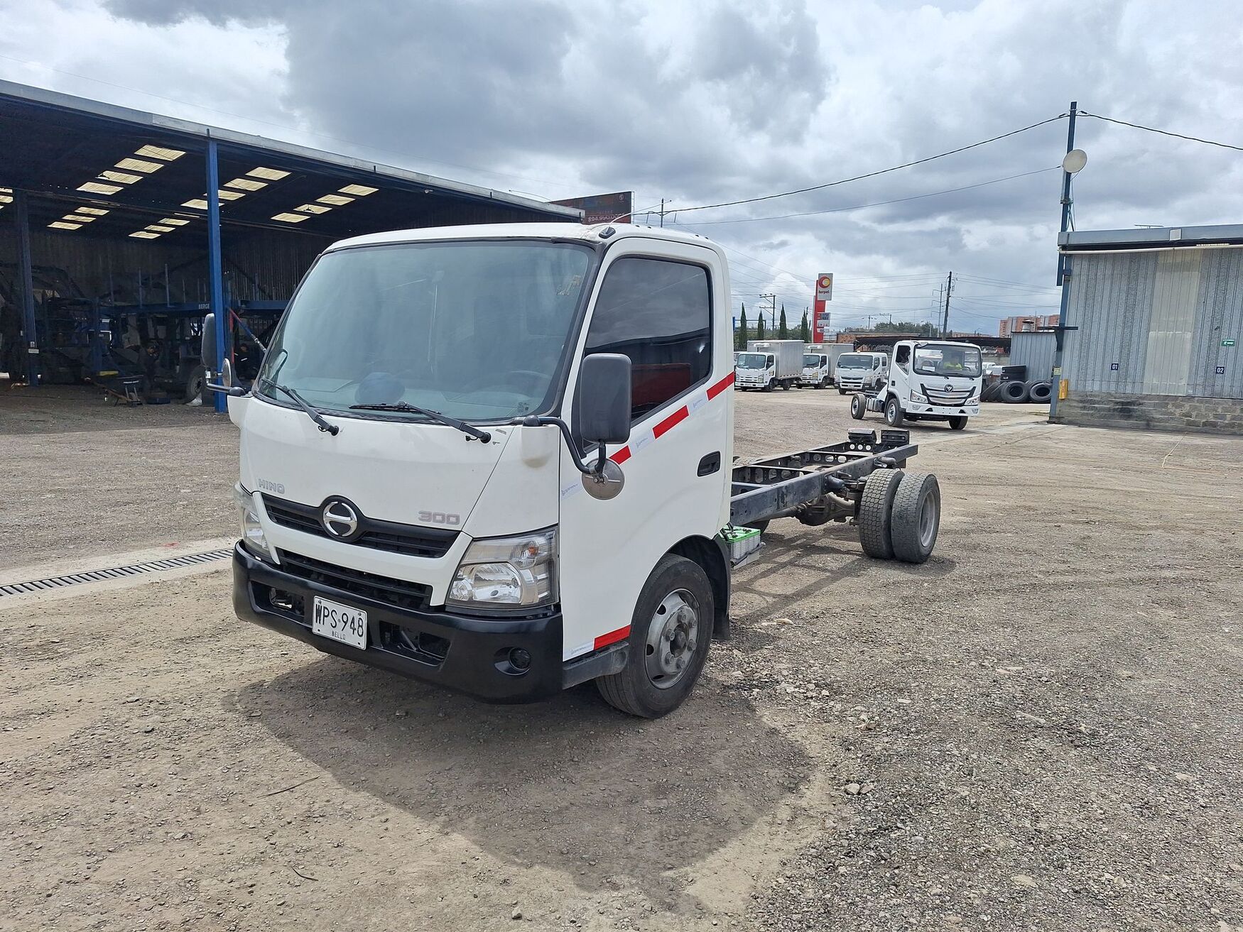 HINO DUTRO 2017