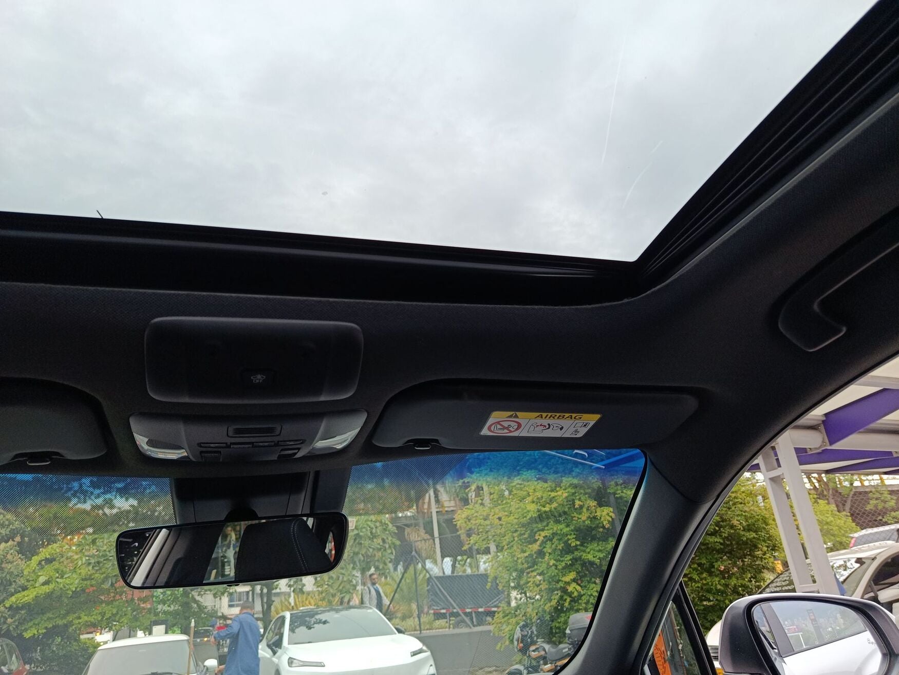 TOYOTA COROLLA CROSS 2025