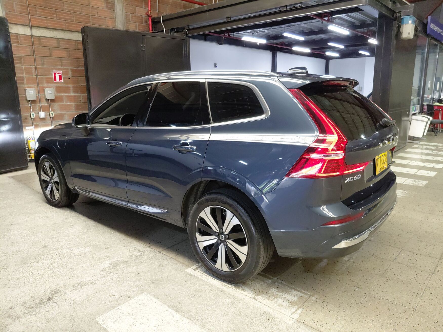 VOLVO XC60 2024