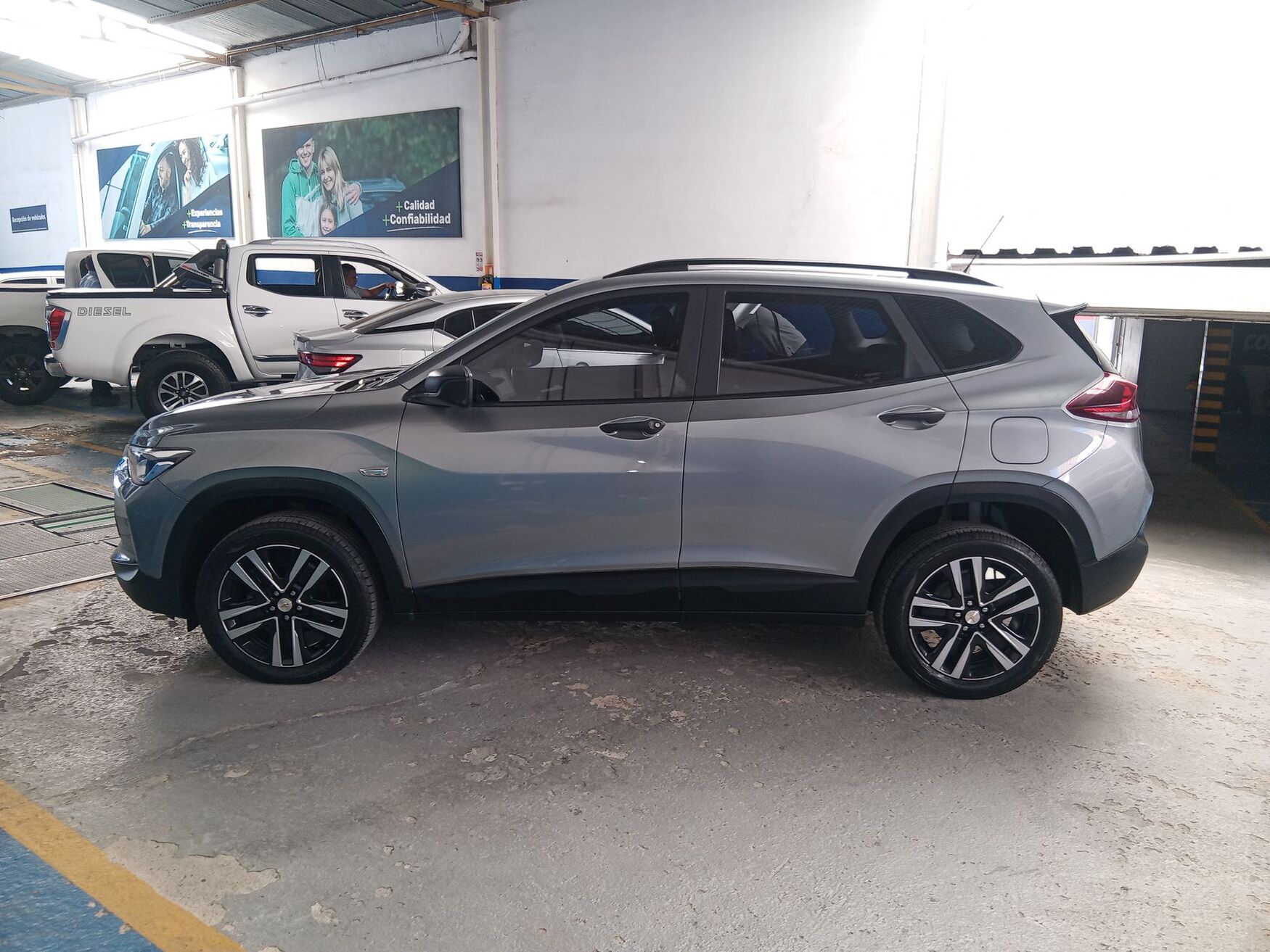 CHEVROLET TRACKER 2025