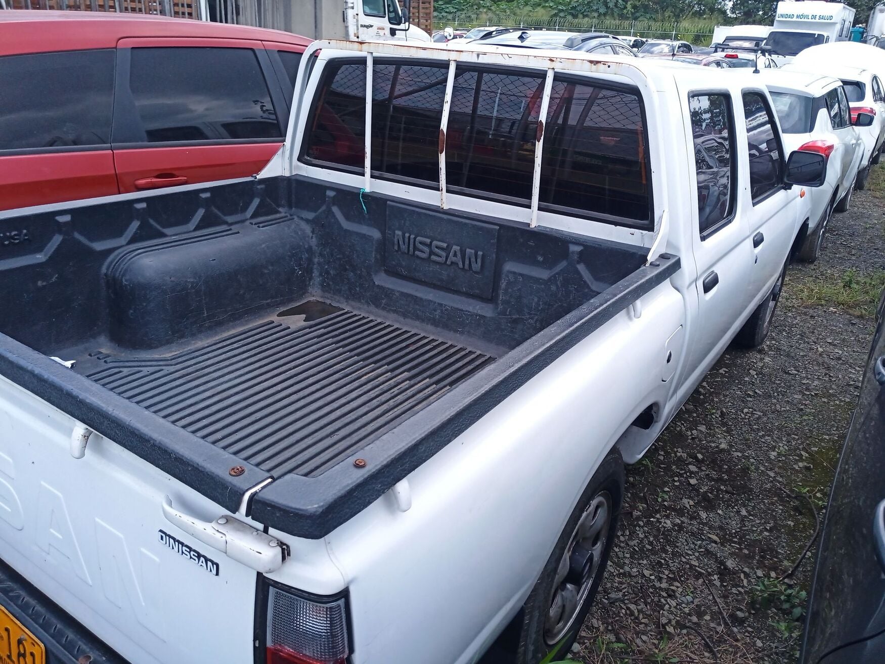 NISSAN NP300FRONTIER 2015