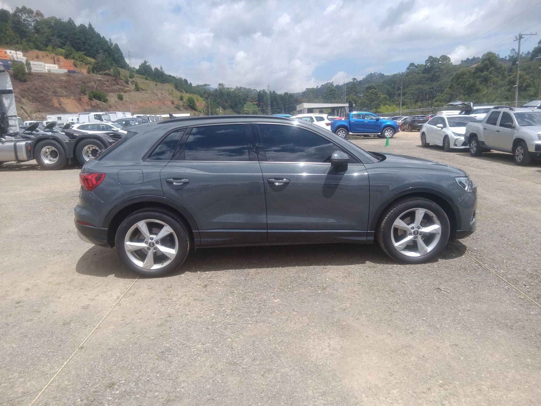 AUDI Q3 2022
