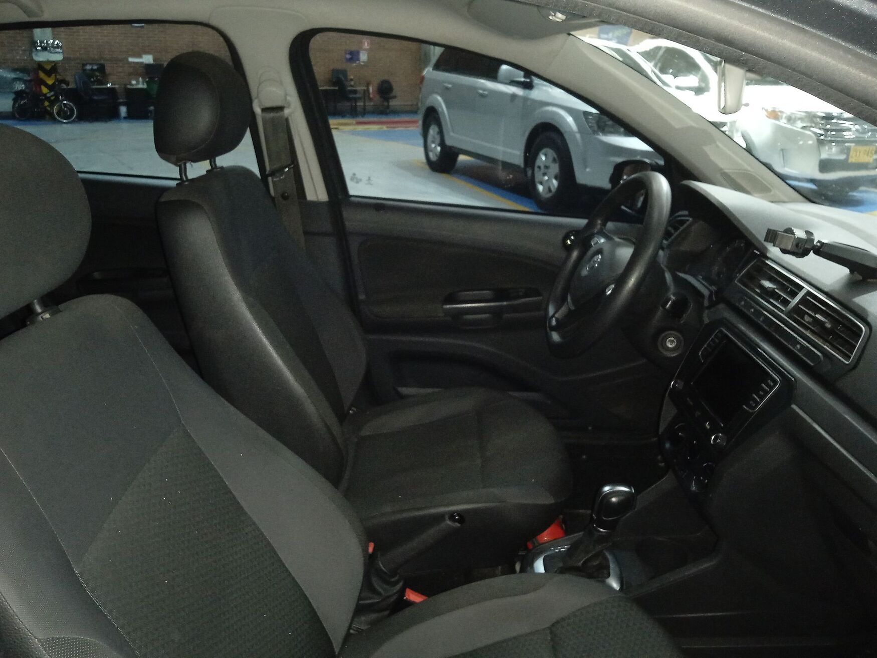 VOLKSWAGEN VOYAGE 2022