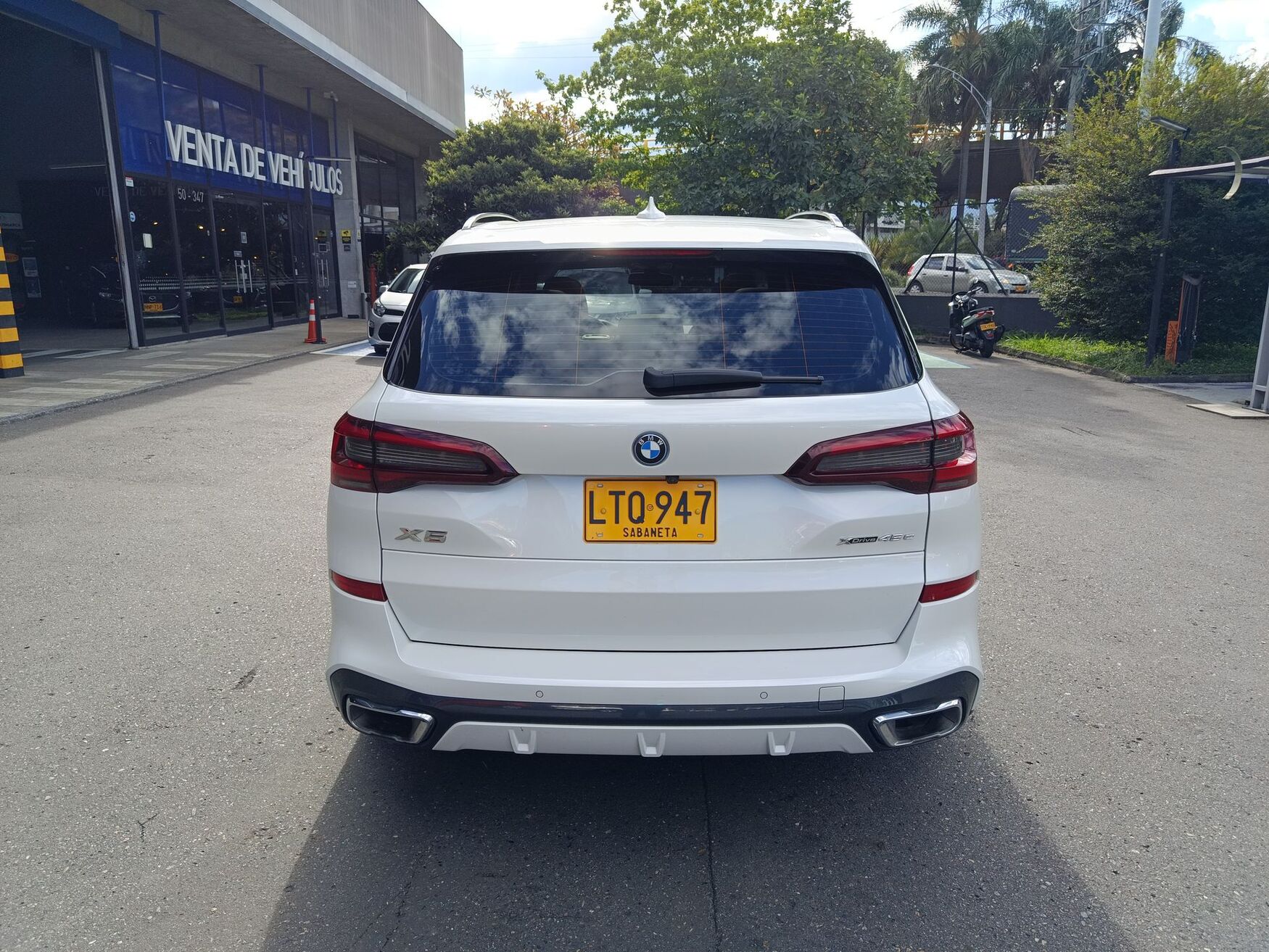 BMW X5 2023