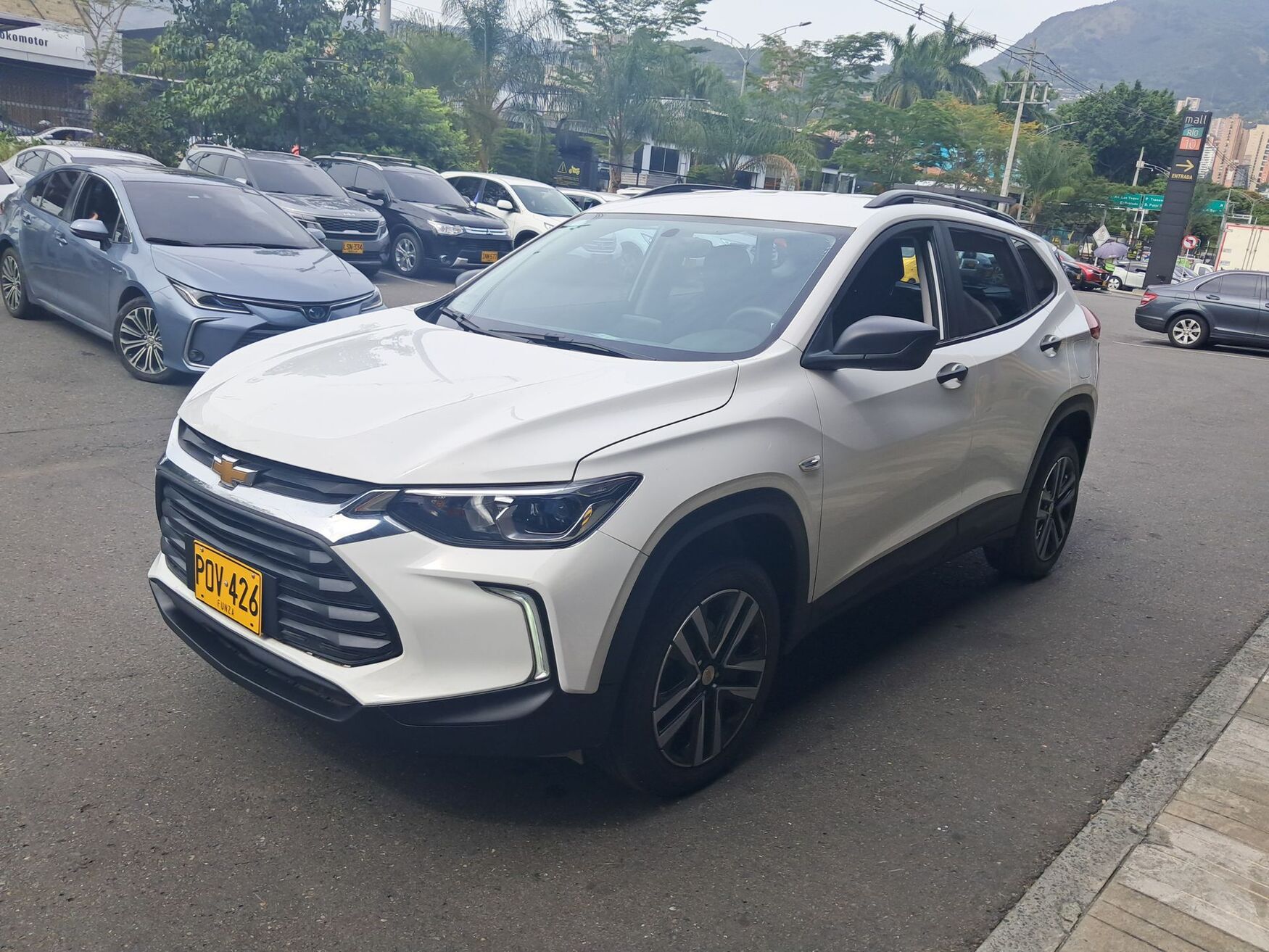 CHEVROLET TRACKER 2025