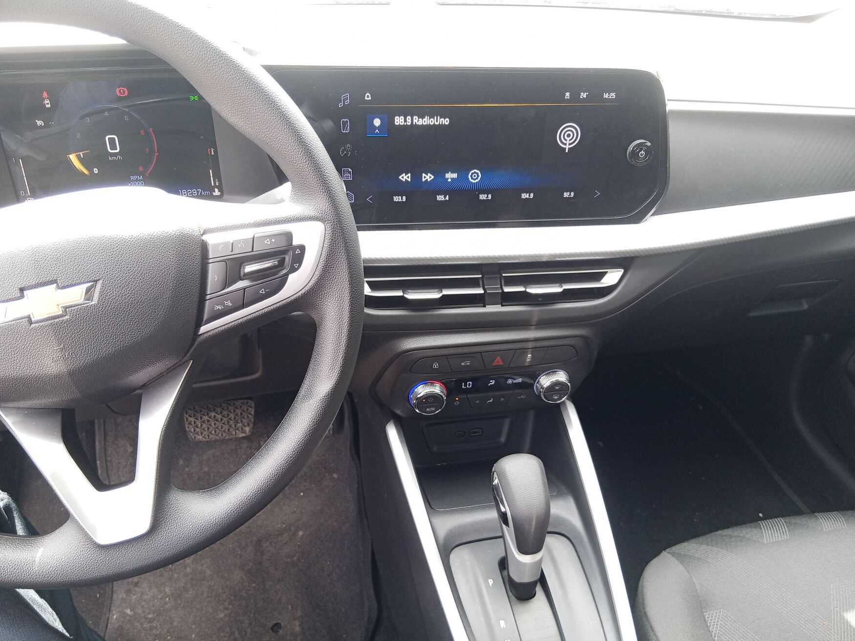 CHEVROLET ONIX 2026