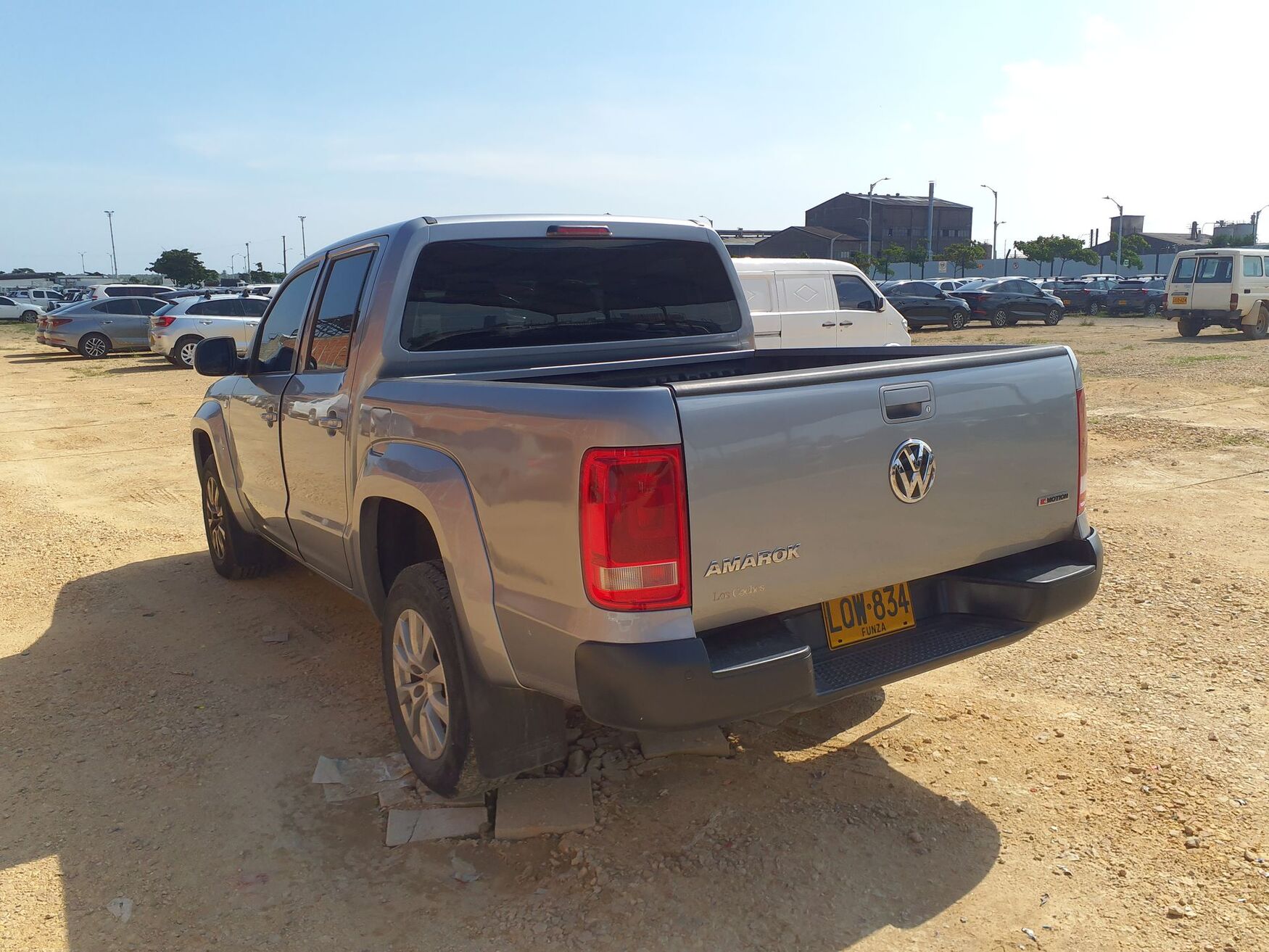 VOLKSWAGEN AMAROK 2022