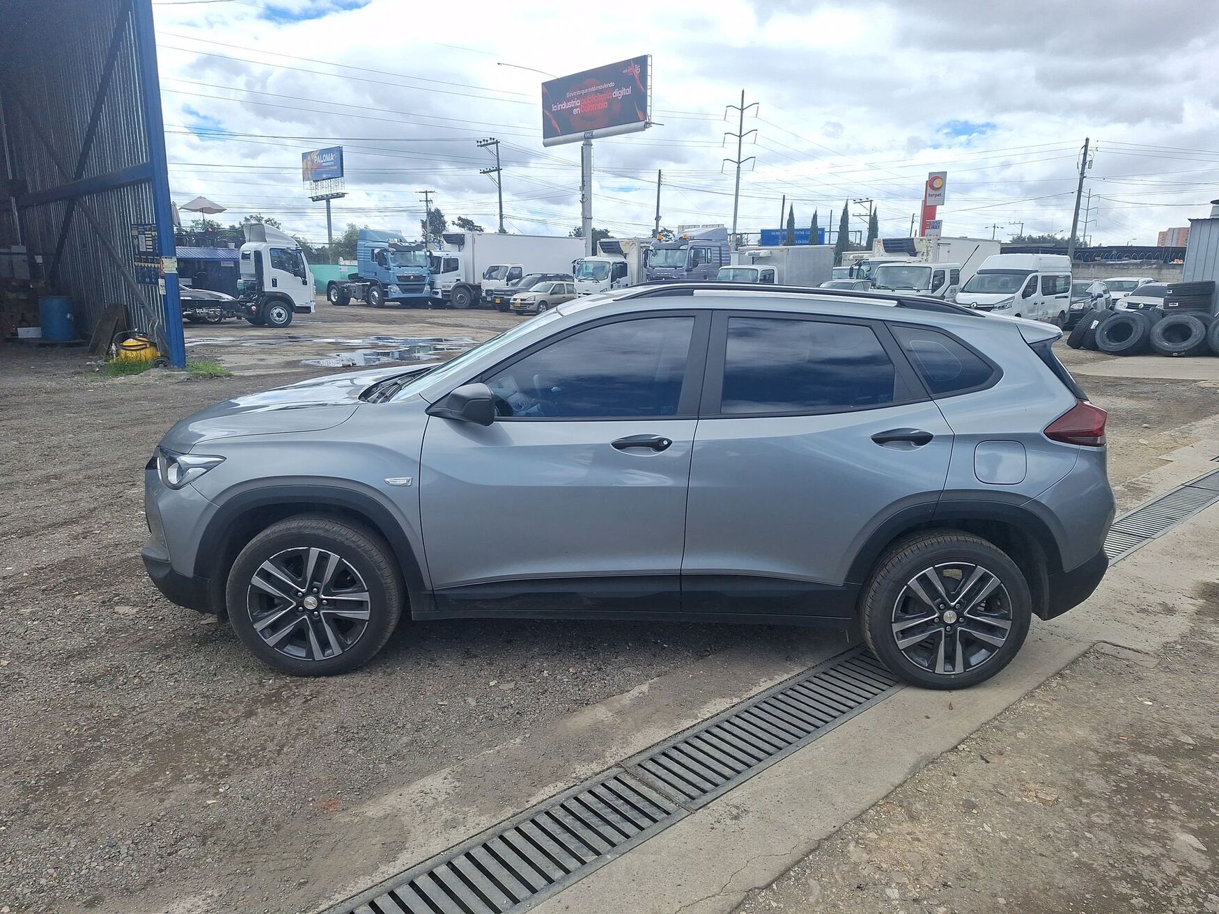 CHEVROLET TRACKER 2025