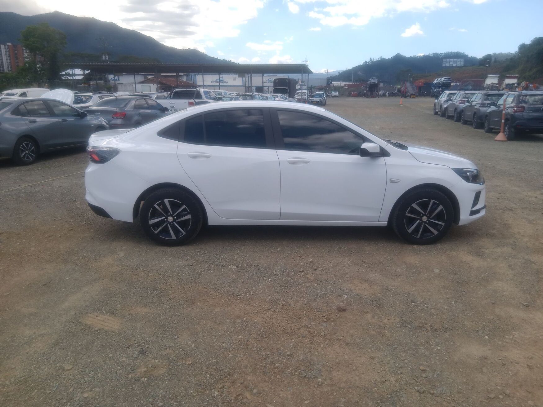 CHEVROLET ONIX 2026