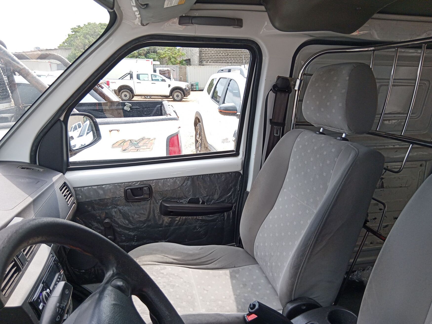 CHEVROLET N300 2021