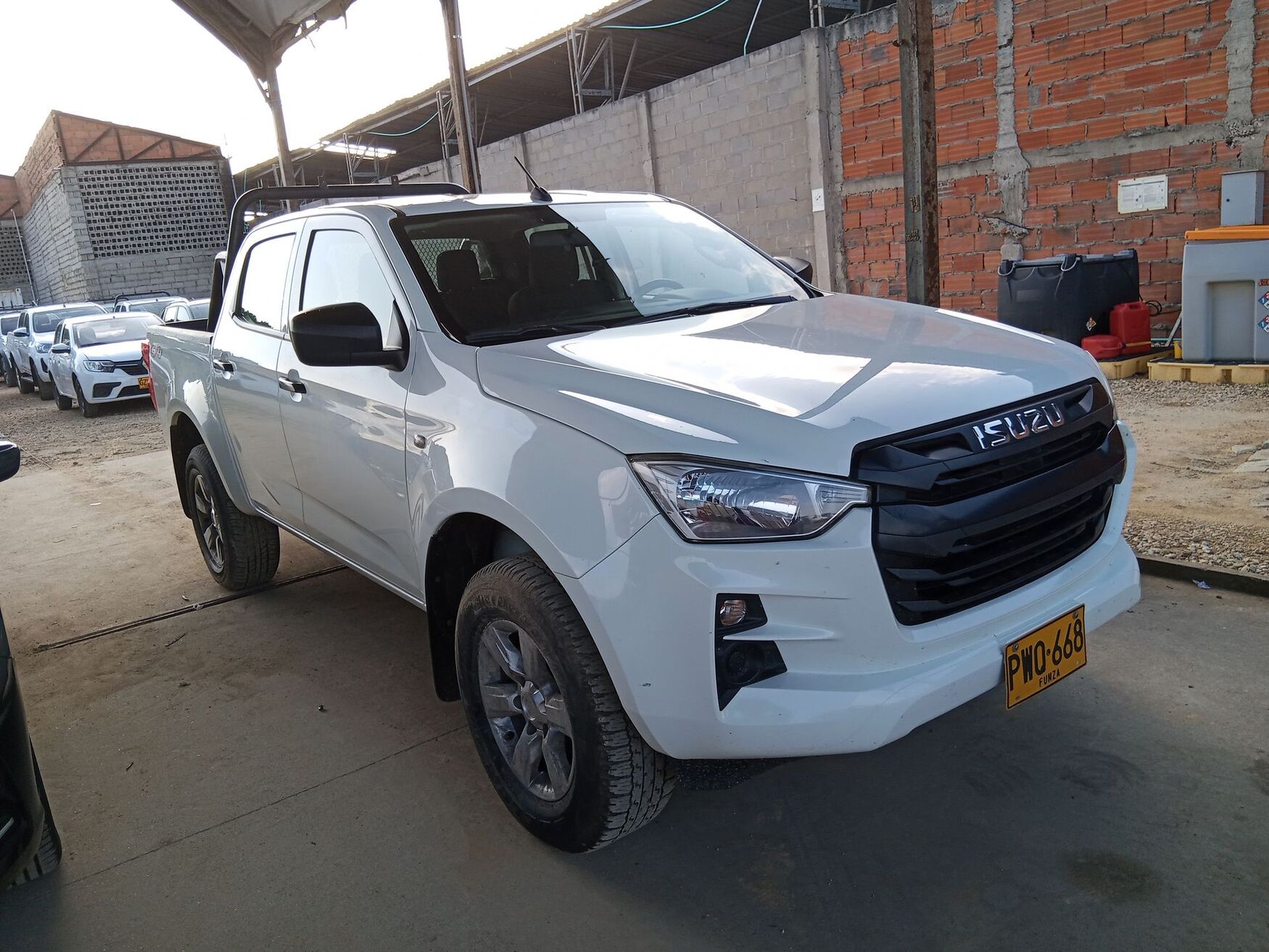 ISUZU FORCE 2025