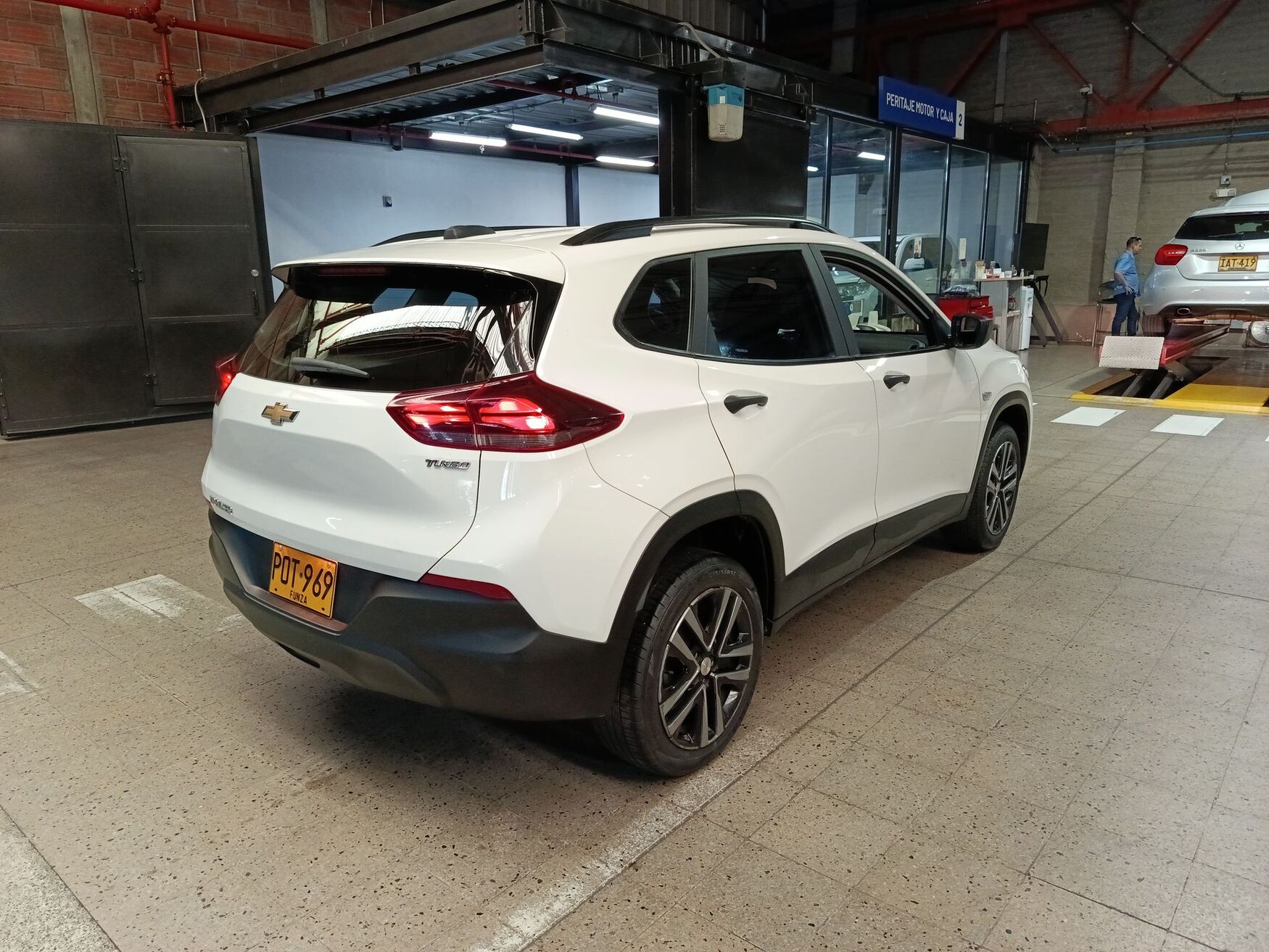 CHEVROLET TRACKER 2025