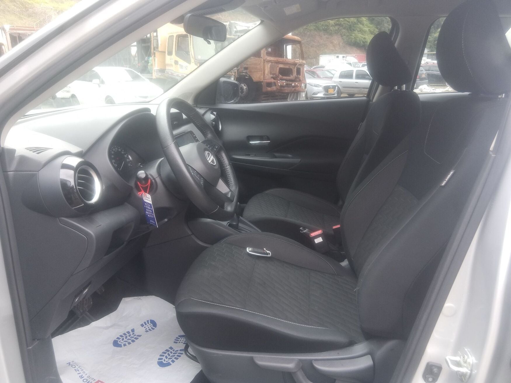 NISSAN KICKS 2026