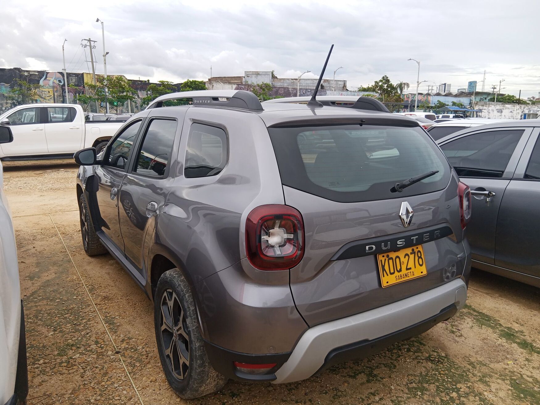 RENAULT DUSTER 2022