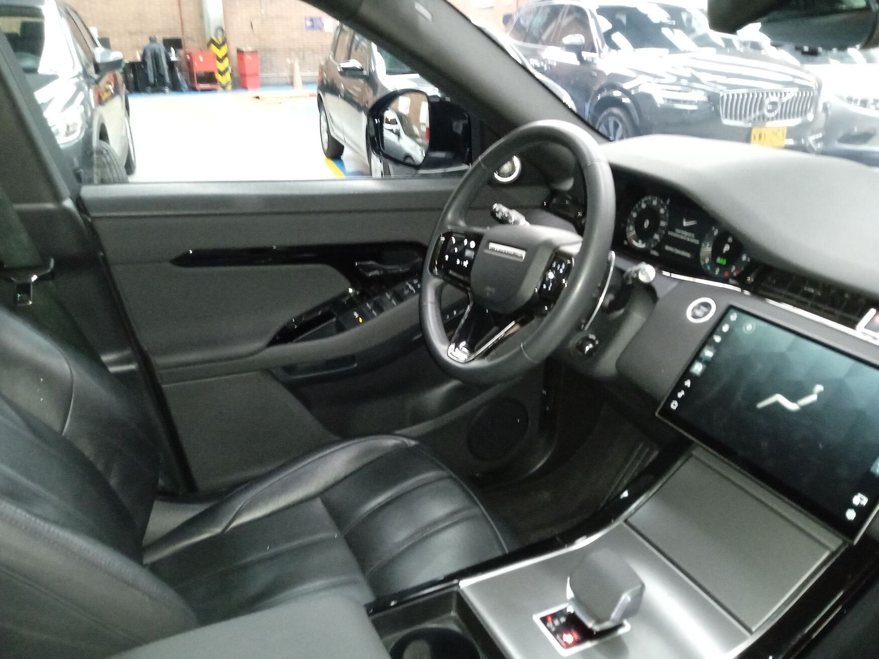 LAND ROVER RANGEROVER 2025