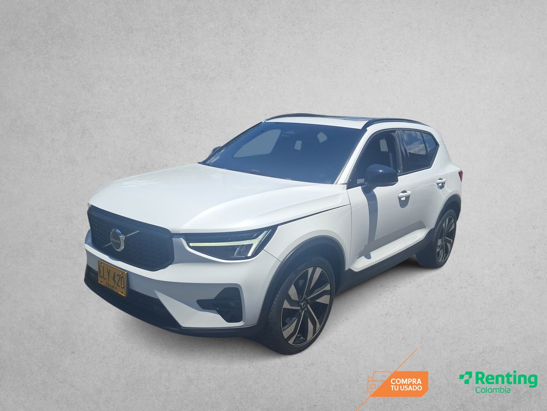 VOLVO XC40 2023
